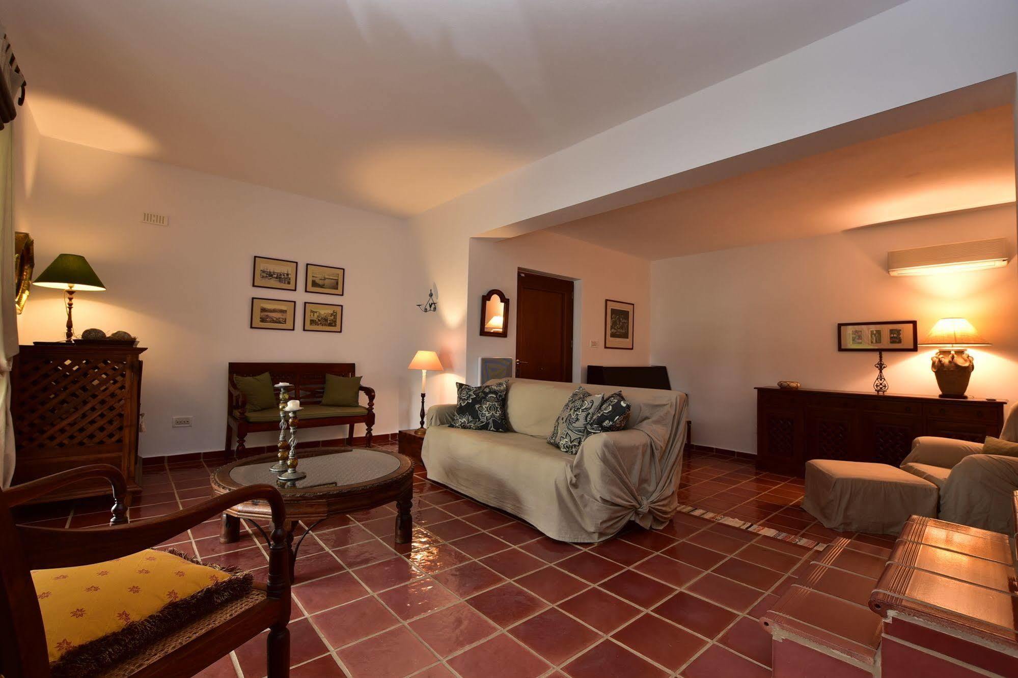 Ktima Grammeno Beachside Villa パレオコラ エクステリア 写真
